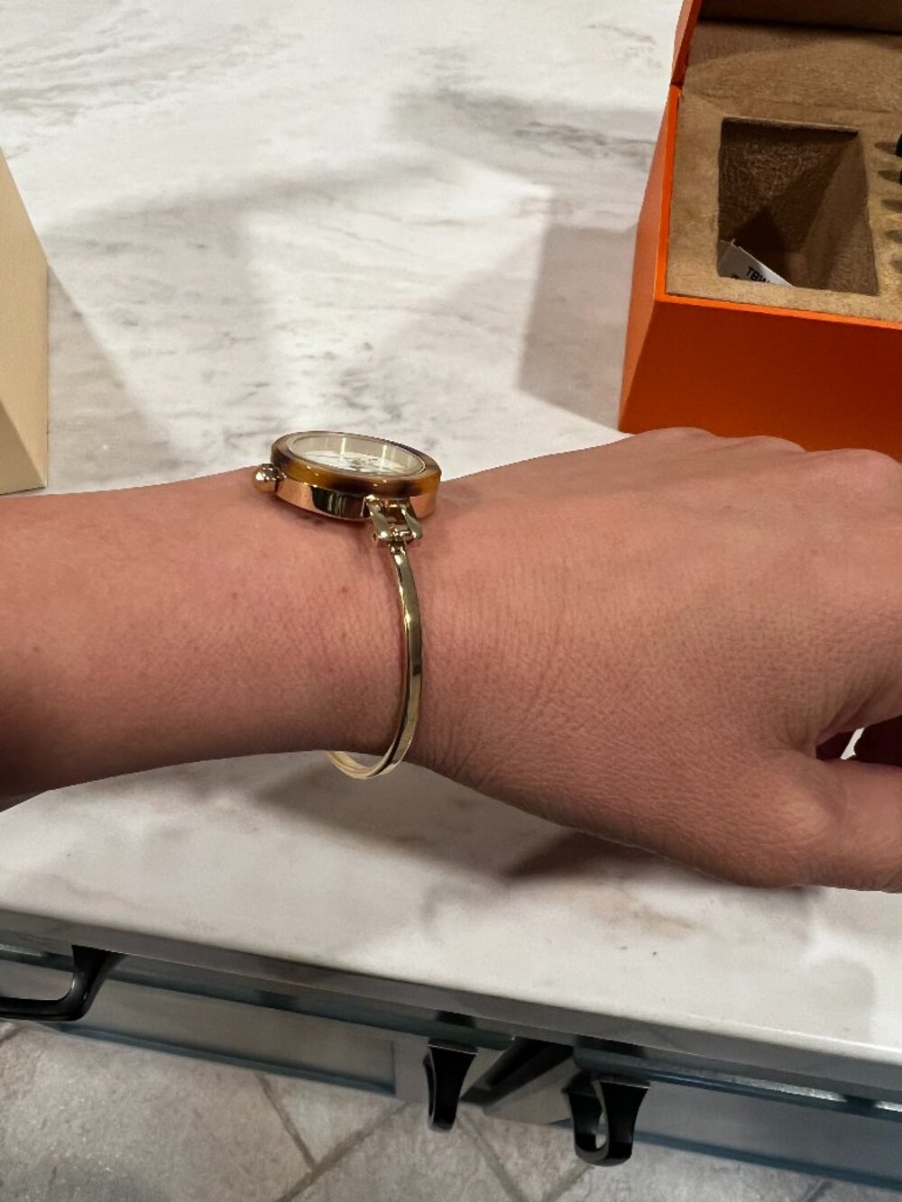 NEW Tory Burch Gigi Gold Bangle Watch Interchangeable Bezel Set TBW2100 Box - Picture 10 of 14